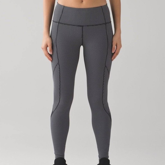 Lululemon Cadence Crusher Tight - Picture 1 of 6
